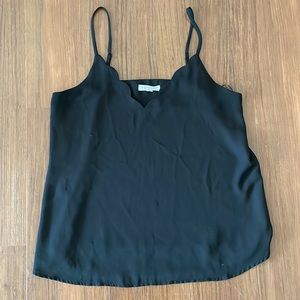 {Buckle} Womens Scalloped Tank Top